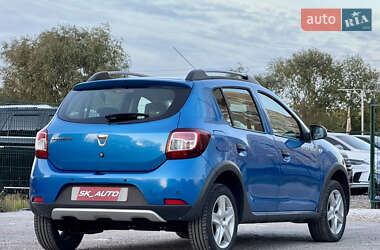Внедорожник / Кроссовер Dacia Sandero StepWay 2013 в 