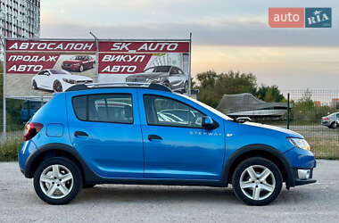 Внедорожник / Кроссовер Dacia Sandero StepWay 2013 в 