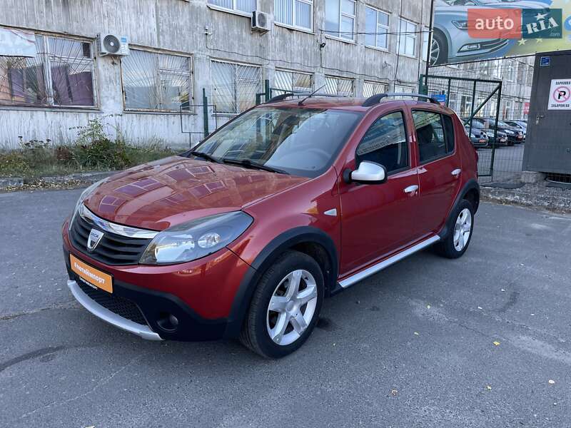 Внедорожник / Кроссовер Dacia Sandero StepWay 2011 в Сумах фото 9 Внедорожник / Кроссовер Dacia Sandero StepWay 2011 в Сумах