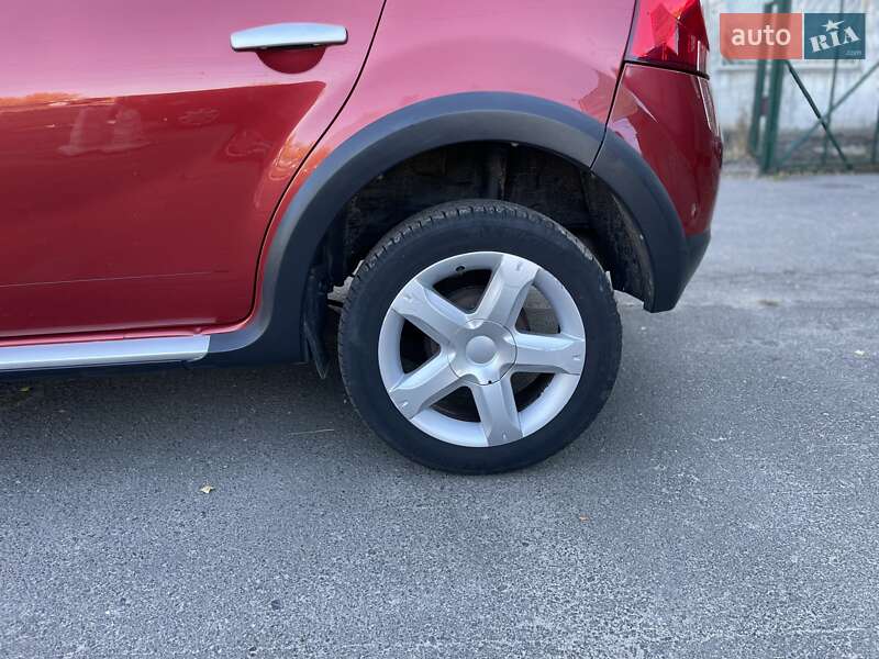 Внедорожник / Кроссовер Dacia Sandero StepWay 2011 в Сумах фото 26 Внедорожник / Кроссовер Dacia Sandero StepWay 2011 в Сумах