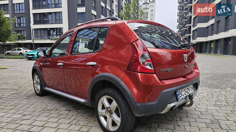 Внедорожник / Кроссовер Dacia Sandero StepWay 2010 в Ивано-Франковске