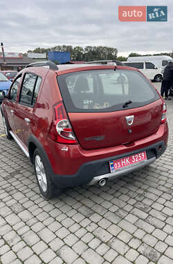 Внедорожник / Кроссовер Dacia Sandero StepWay 2010 в 