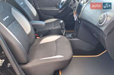 Внедорожник / Кроссовер Dacia Sandero StepWay 2013 в 