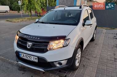 Позашляховик / Кросовер Dacia Sandero StepWay 2015 в Кропивницькому