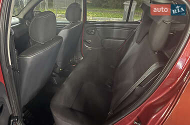 Внедорожник / Кроссовер Dacia Sandero StepWay 2010 в 