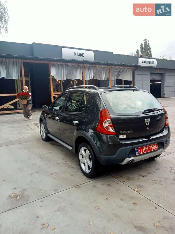 Позашляховик / Кросовер Dacia Sandero StepWay 2010 в Кам'янському фото 8 Позашляховик / Кросовер Dacia Sandero StepWay 2010 в Кам'янському