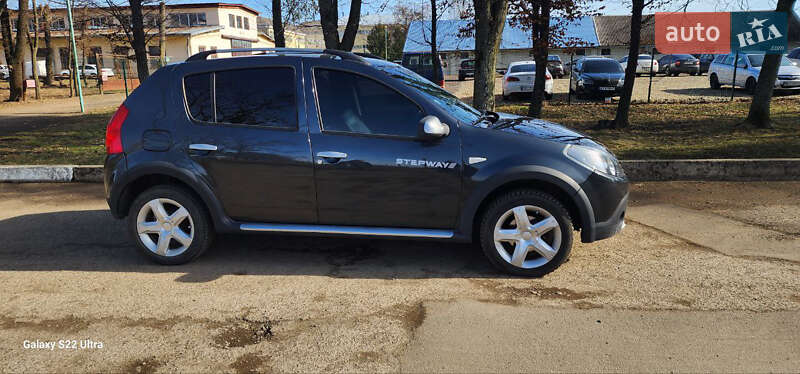 Позашляховик / Кросовер Dacia Sandero StepWay 2011 в Львові фото 4 Позашляховик / Кросовер Dacia Sandero StepWay 2011 в Львові