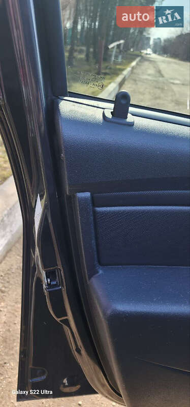 Позашляховик / Кросовер Dacia Sandero StepWay 2011 в Львові фото 34 Позашляховик / Кросовер Dacia Sandero StepWay 2011 в Львові