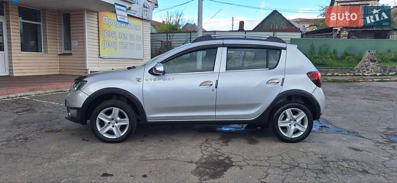 Внедорожник / Кроссовер Dacia Sandero StepWay 2013 в Новоархангельске фото 5 Внедорожник / Кроссовер Dacia Sandero StepWay 2013 в Новоархангельске