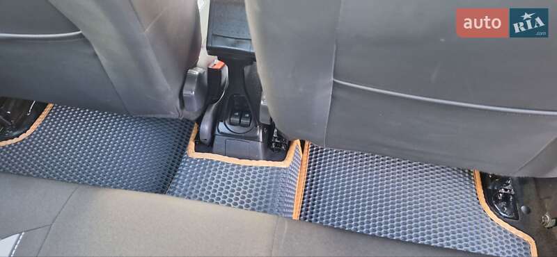 Внедорожник / Кроссовер Dacia Sandero StepWay 2013 в Новоархангельске фото 76 Внедорожник / Кроссовер Dacia Sandero StepWay 2013 в Новоархангельске