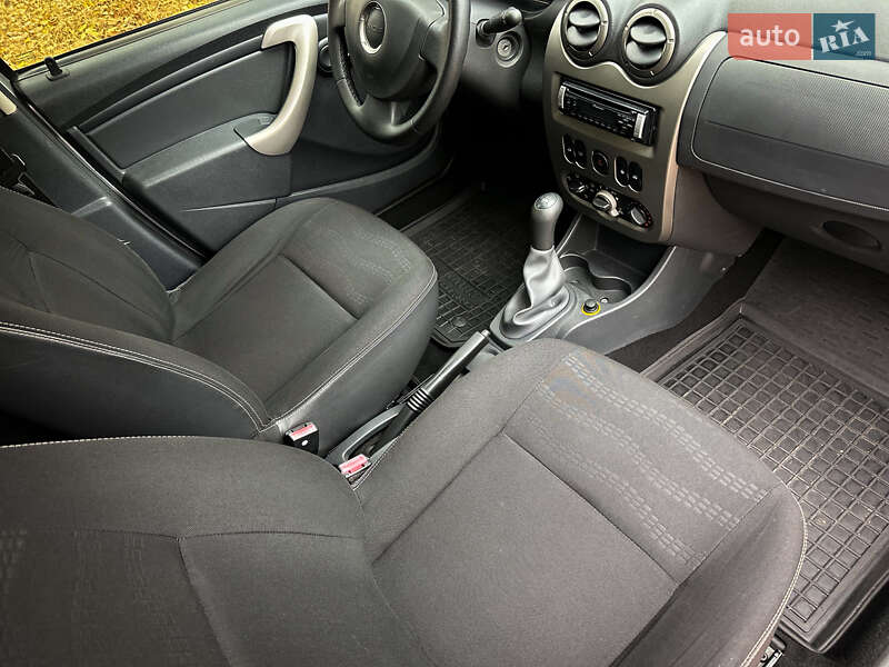 Внедорожник / Кроссовер Dacia Sandero StepWay 2010 в Сумах фото 36 Внедорожник / Кроссовер Dacia Sandero StepWay 2010 в Сумах