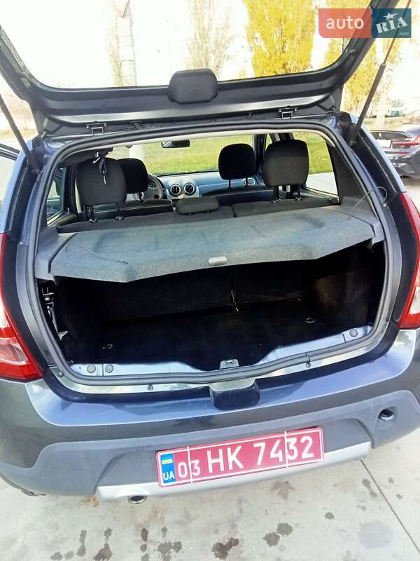 Внедорожник / Кроссовер Dacia Sandero StepWay 2009 в Каменском фото 27 Внедорожник / Кроссовер Dacia Sandero StepWay 2009 в Каменском