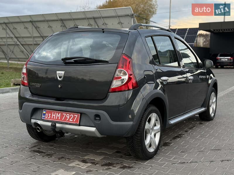 Внедорожник / Кроссовер Dacia Sandero StepWay 2010 в Владимире фото 9 Внедорожник / Кроссовер Dacia Sandero StepWay 2010 в Владимире