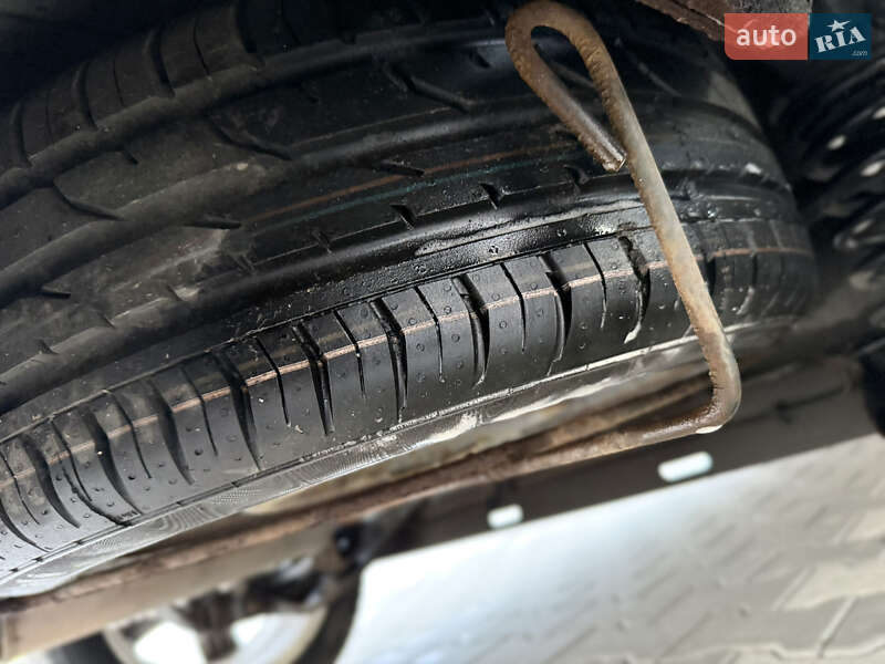 Внедорожник / Кроссовер Dacia Sandero StepWay 2010 в Владимире фото 98 Внедорожник / Кроссовер Dacia Sandero StepWay 2010 в Владимире