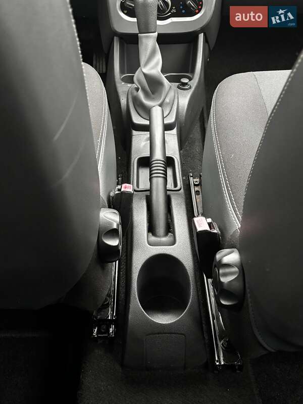 Позашляховик / Кросовер Dacia Sandero StepWay 2012 в Красилові фото 100 Позашляховик / Кросовер Dacia Sandero StepWay 2012 в Красилові