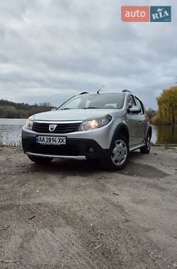 Внедорожник / Кроссовер Dacia Sandero StepWay 2009 в Киеве