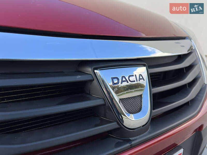 Позашляховик / Кросовер Dacia Sandero StepWay 2012 в Луцьку