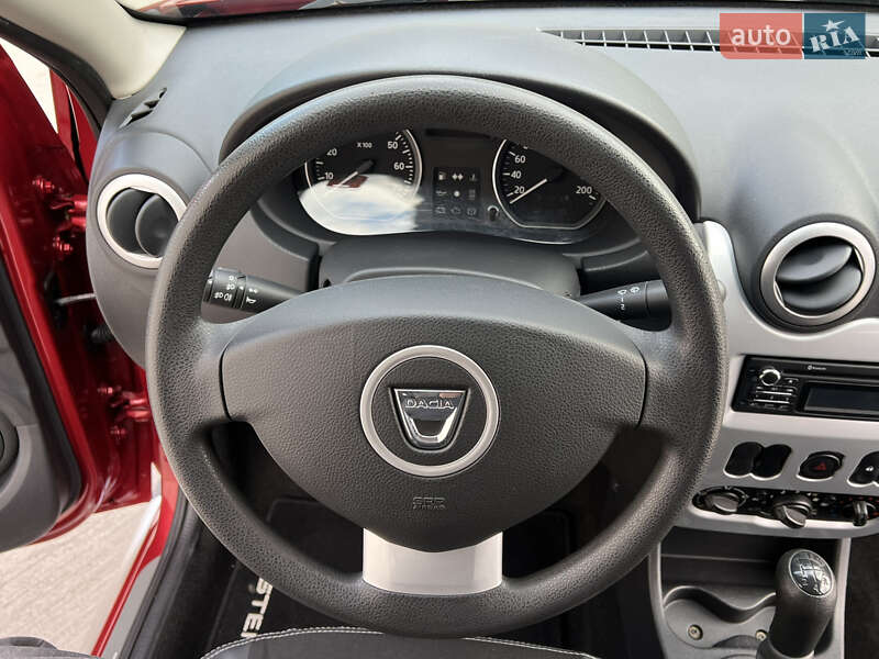 Позашляховик / Кросовер Dacia Sandero StepWay 2012 в Луцьку