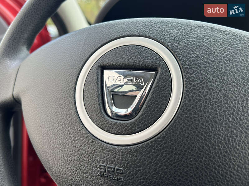 Позашляховик / Кросовер Dacia Sandero StepWay 2012 в Луцьку