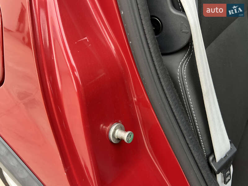 Позашляховик / Кросовер Dacia Sandero StepWay 2012 в Луцьку