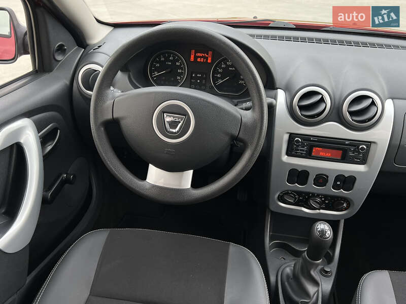 Позашляховик / Кросовер Dacia Sandero StepWay 2012 в Луцьку