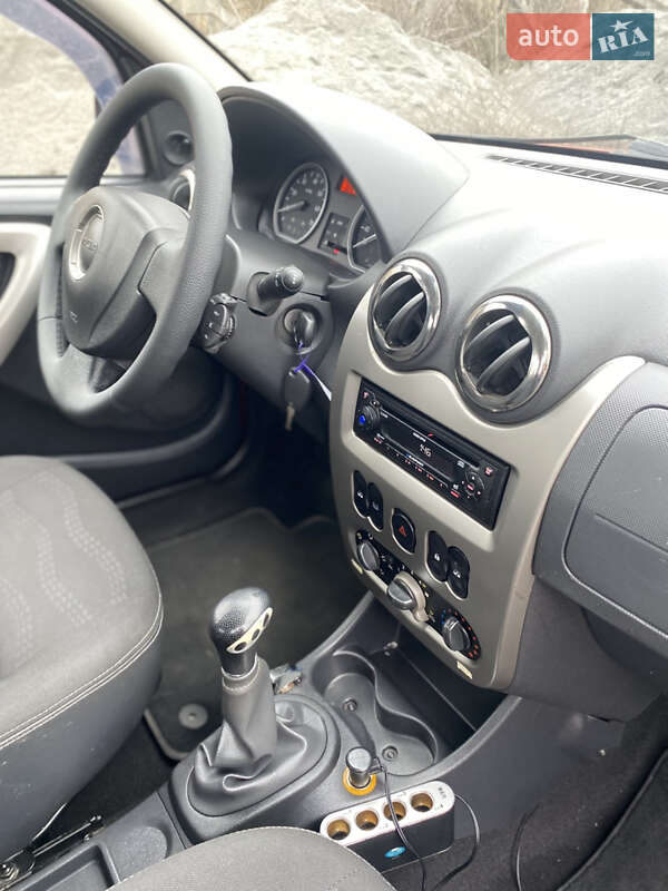 Позашляховик / Кросовер Dacia Sandero StepWay 2011 в Хоролі фото 26 Позашляховик / Кросовер Dacia Sandero StepWay 2011 в Хоролі