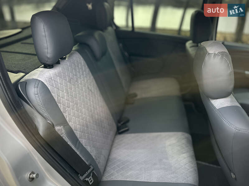 Внедорожник / Кроссовер Dacia Sandero StepWay 2012 в Сумах фото 44 Внедорожник / Кроссовер Dacia Sandero StepWay 2012 в Сумах