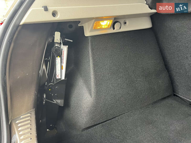 Внедорожник / Кроссовер Dacia Sandero StepWay 2017 в Луцке