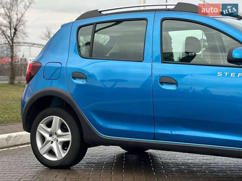 Позашляховик / Кросовер Dacia Sandero StepWay 2013 в Києві фото 7 Позашляховик / Кросовер Dacia Sandero StepWay 2013 в Києві