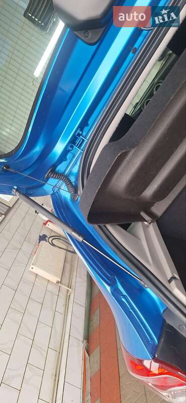 Внедорожник / Кроссовер Dacia Sandero StepWay 2015 в Новоархангельске