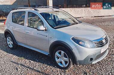 Внедорожник / Кроссовер Dacia Sandero StepWay 2010 в Луцке