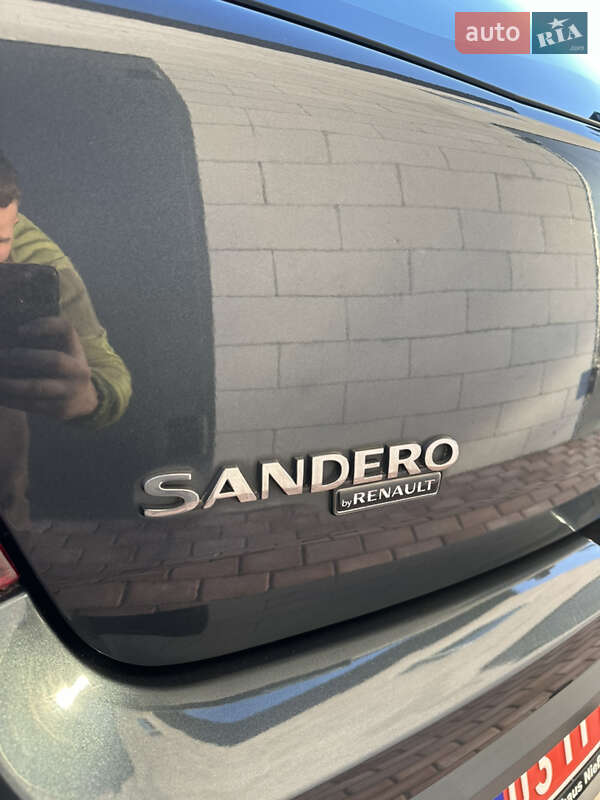 Позашляховик / Кросовер Dacia Sandero StepWay 2010 в Хоролі