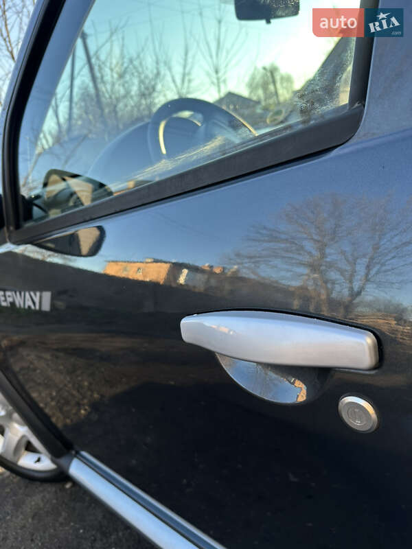 Позашляховик / Кросовер Dacia Sandero StepWay 2010 в Хоролі