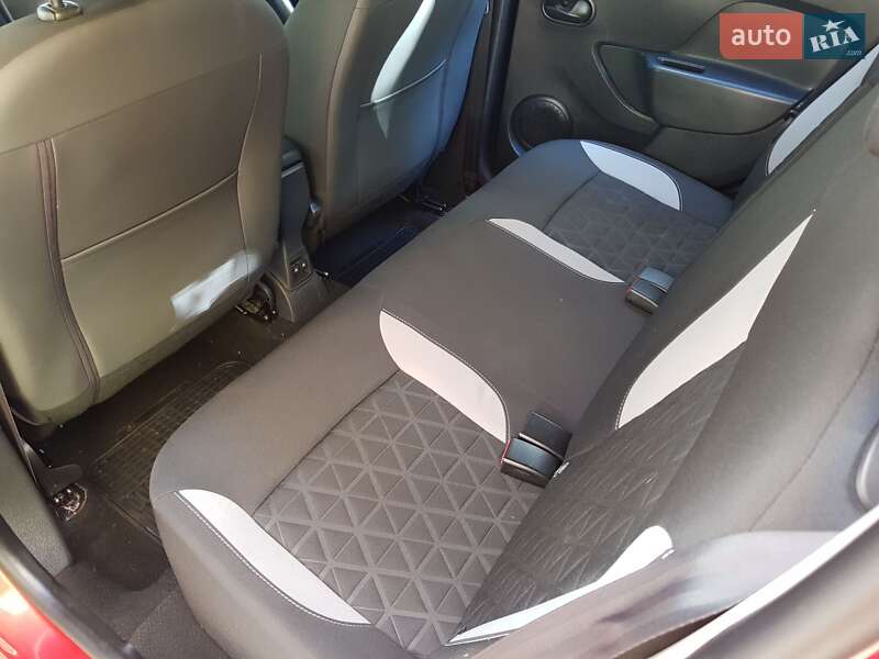 Внедорожник / Кроссовер Dacia Sandero StepWay 2014 в Чернигове