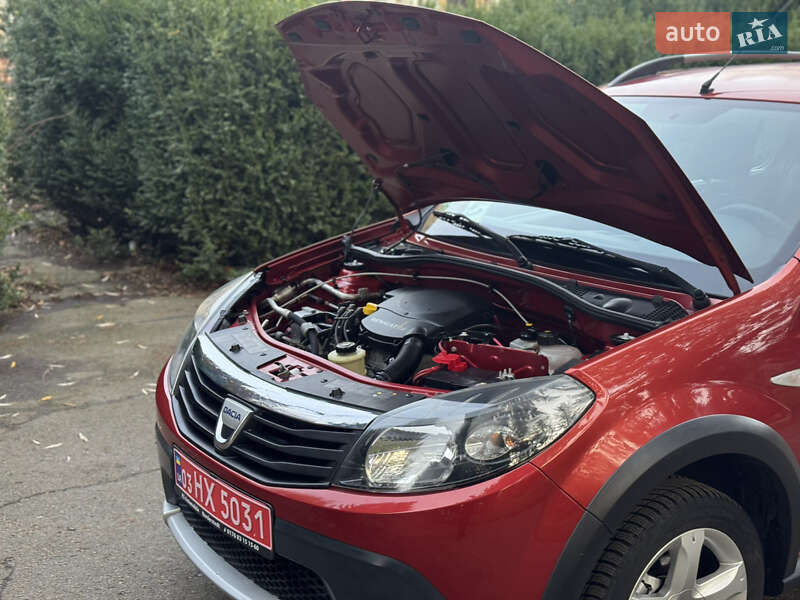 Позашляховик / Кросовер Dacia Sandero StepWay 2011 в Умані фото 28 Позашляховик / Кросовер Dacia Sandero StepWay 2011 в Умані