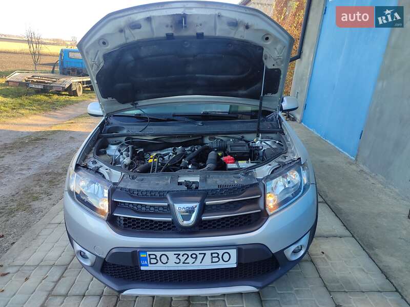 Внедорожник / Кроссовер Dacia Sandero StepWay 2013 в Тернополе