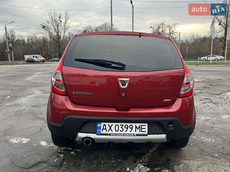 Хетчбек Dacia Sandero StepWay 2012 в Харкові