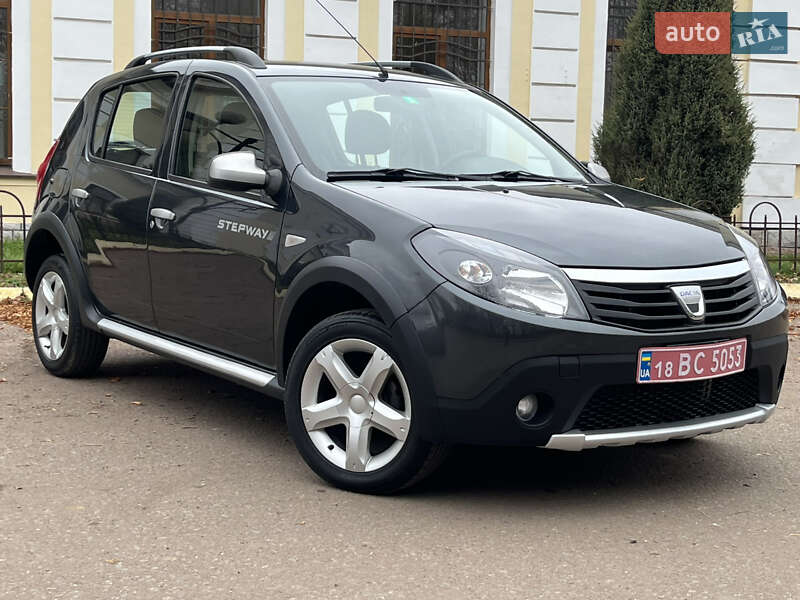 Внедорожник / Кроссовер Dacia Sandero StepWay 2011 в Радивилове фото 13 Внедорожник / Кроссовер Dacia Sandero StepWay 2011 в Радивилове
