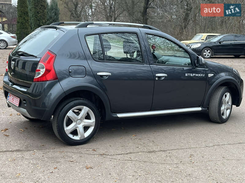 Внедорожник / Кроссовер Dacia Sandero StepWay 2011 в Радивилове фото 23 Внедорожник / Кроссовер Dacia Sandero StepWay 2011 в Радивилове