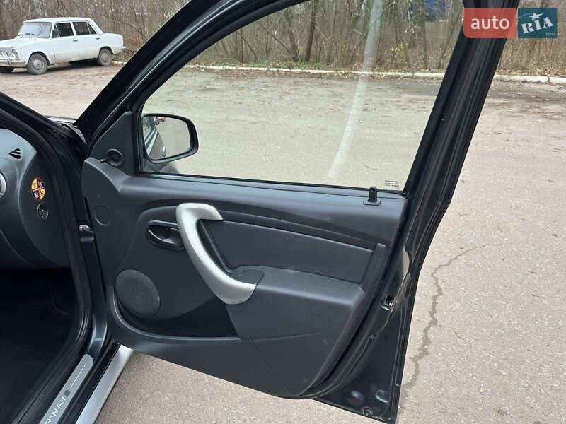 Внедорожник / Кроссовер Dacia Sandero StepWay 2011 в Радивилове фото 59 Внедорожник / Кроссовер Dacia Sandero StepWay 2011 в Радивилове