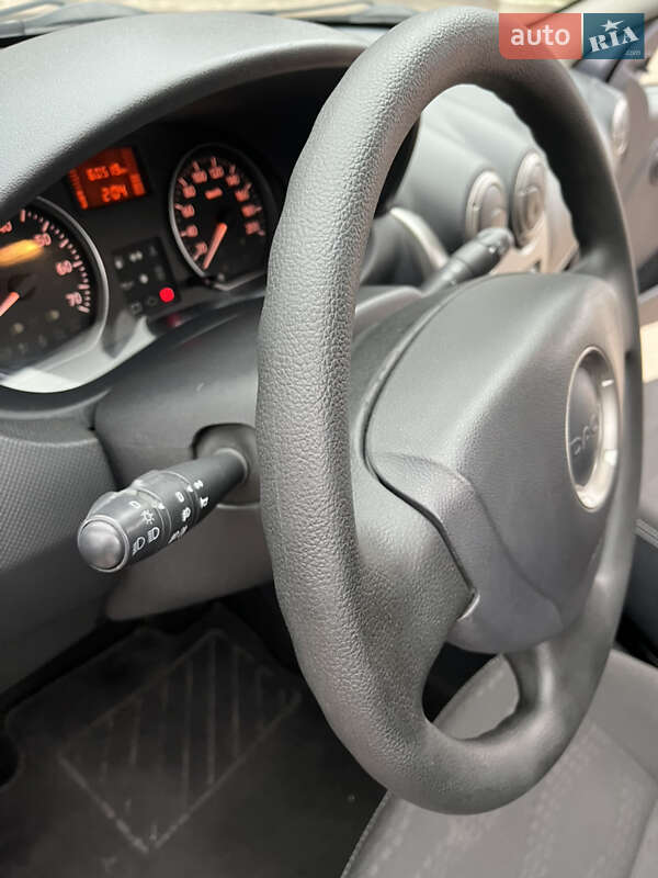 Внедорожник / Кроссовер Dacia Sandero StepWay 2011 в Радивилове фото 83 Внедорожник / Кроссовер Dacia Sandero StepWay 2011 в Радивилове