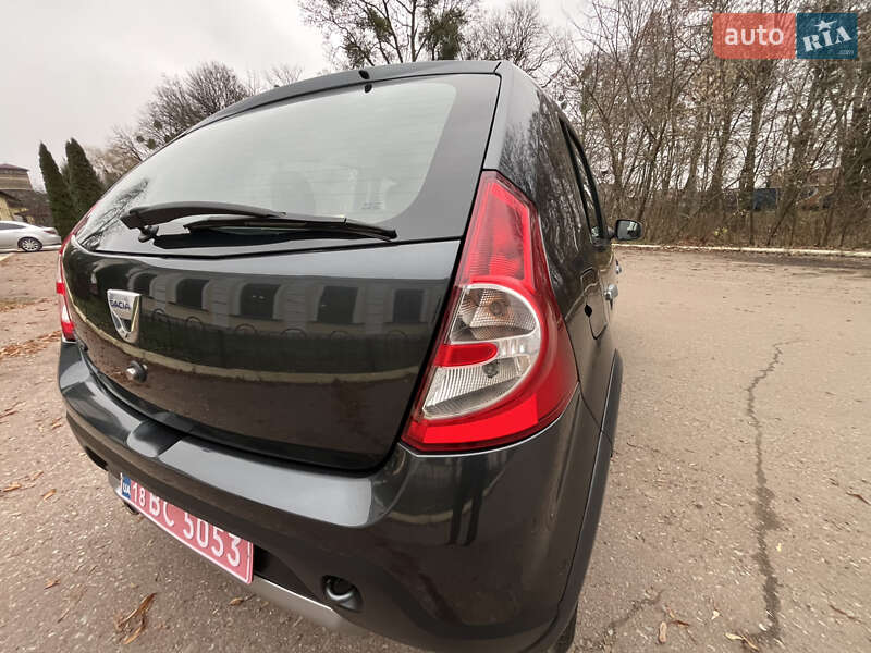 Внедорожник / Кроссовер Dacia Sandero StepWay 2011 в Радивилове фото 130 Внедорожник / Кроссовер Dacia Sandero StepWay 2011 в Радивилове