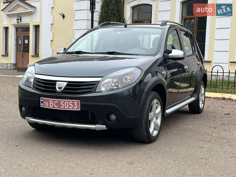 Внедорожник / Кроссовер Dacia Sandero StepWay 2011 в Радивилове фото 154 Внедорожник / Кроссовер Dacia Sandero StepWay 2011 в Радивилове