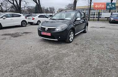 Позашляховик / Кросовер Dacia Sandero StepWay 2009 в Кам'янському