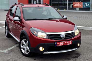 Внедорожник / Кроссовер Dacia Sandero StepWay 2011 в Полтаве
