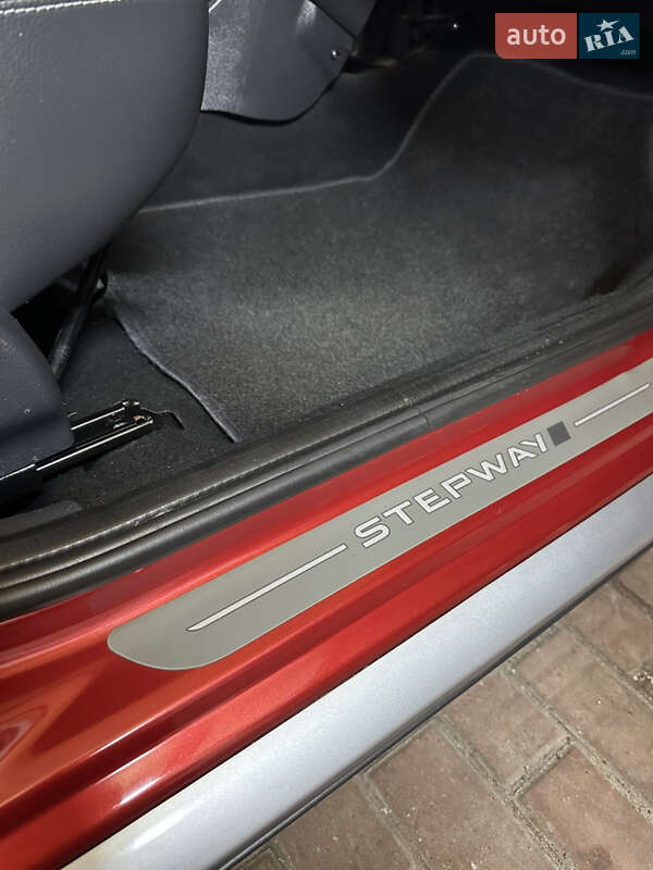 Позашляховик / Кросовер Dacia Sandero StepWay 2011 в Хоролі