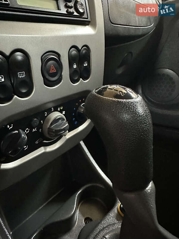 Позашляховик / Кросовер Dacia Sandero StepWay 2011 в Хоролі