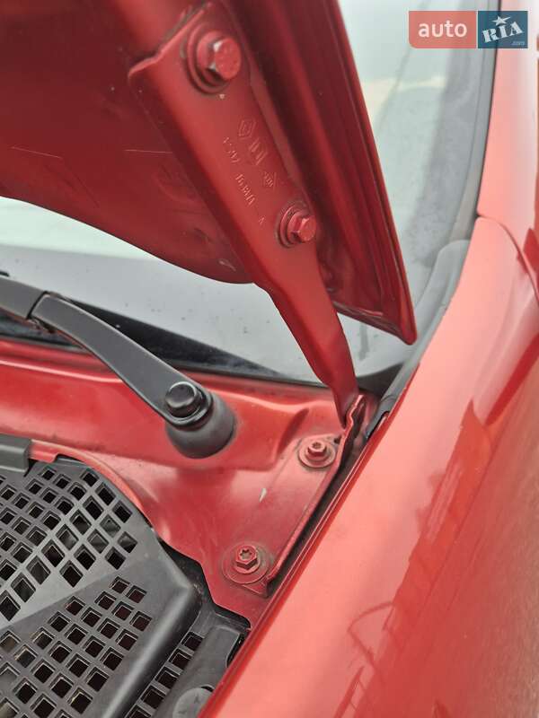 Внедорожник / Кроссовер Dacia Sandero StepWay 2012 в Стрые