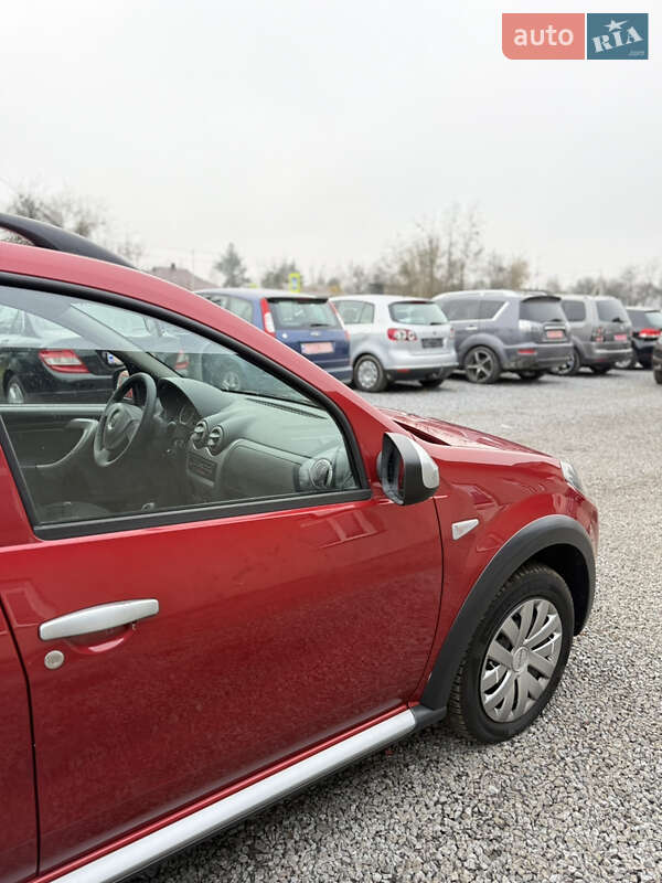 Внедорожник / Кроссовер Dacia Sandero StepWay 2011 в Луцке фото 19 Внедорожник / Кроссовер Dacia Sandero StepWay 2011 в Луцке