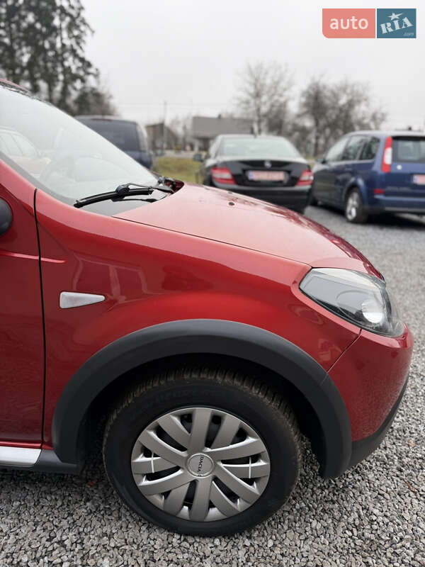 Внедорожник / Кроссовер Dacia Sandero StepWay 2011 в Луцке фото 25 Внедорожник / Кроссовер Dacia Sandero StepWay 2011 в Луцке